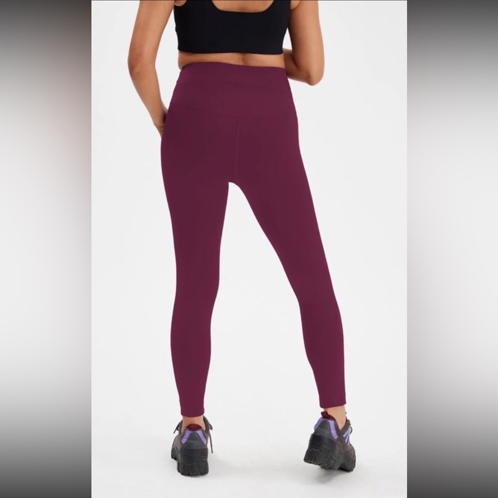 PLUM Compressive Drawstring Legging (28.5") - Picture 3 of 4